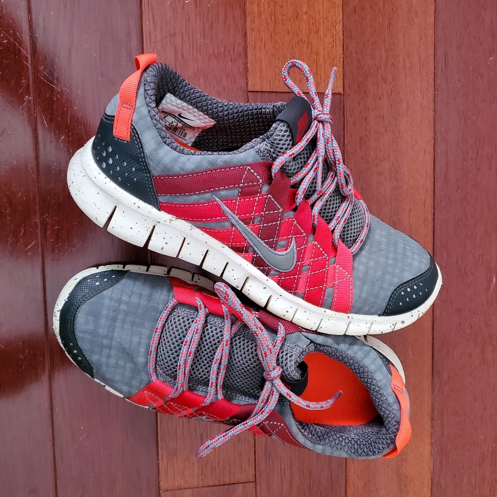 Nike Free Powerlines